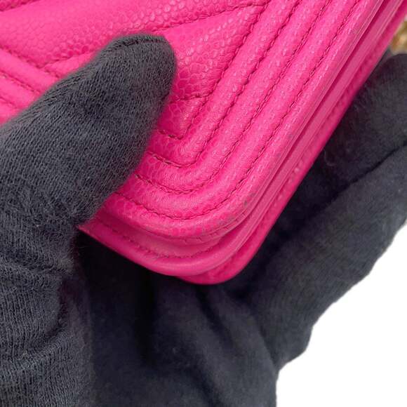 CHANEL Authentic Pink Logo Wallet - Picture 9 of 16